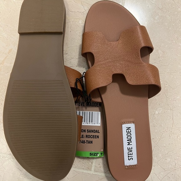 Steve Madden Sandals - Picture 2 of 3